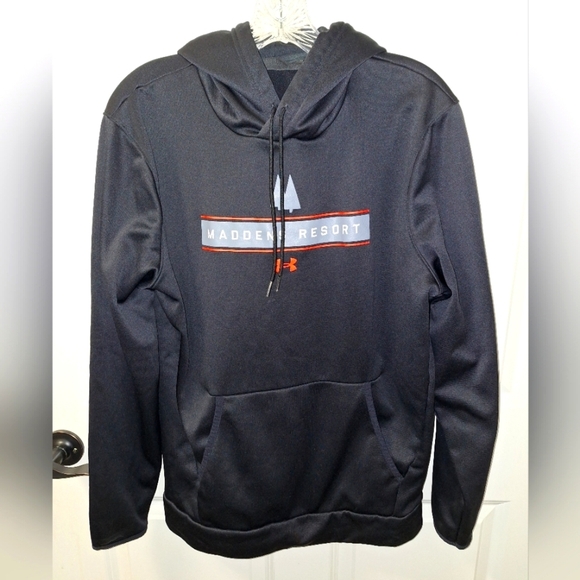 An Under Armour loose fitting mens hoodie in a size medium. Maddens Resort - Picture 1 of 7